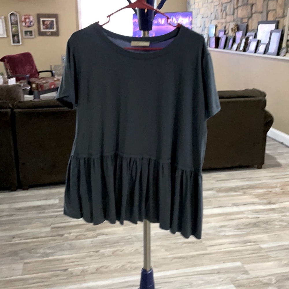 Short sleeve blouse